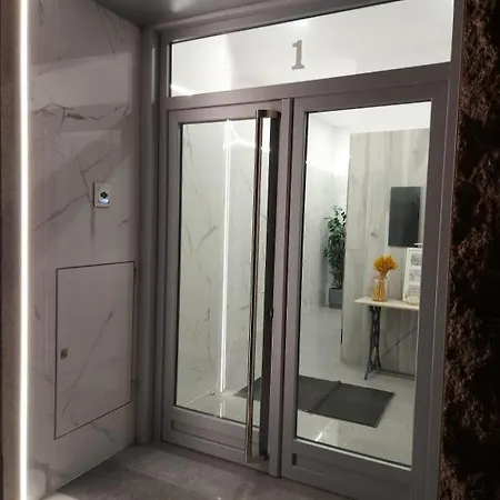 Stone House 2 Porrino