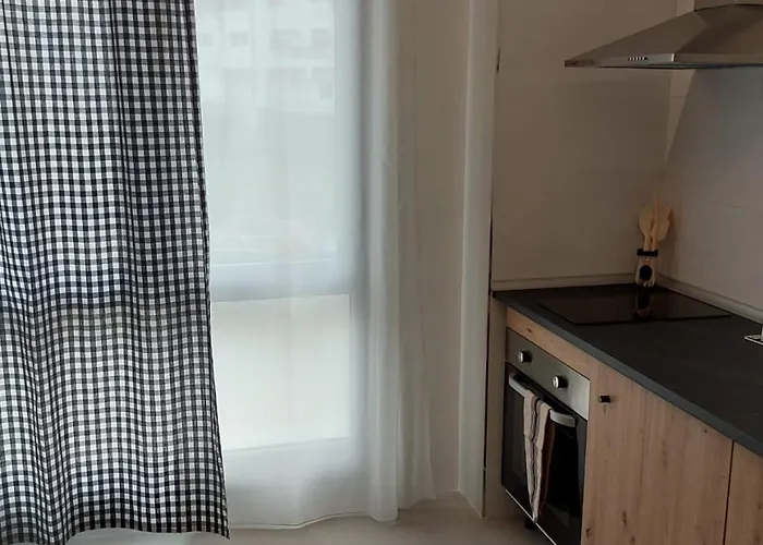 Апартаменты Stone House 2 *